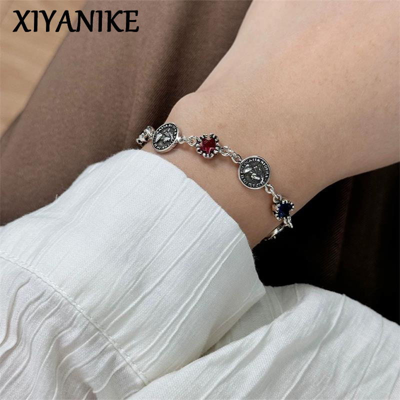 Vintage Fashion Queen - XIYANIKE Vintage Königin Porträt Münze Glänzender