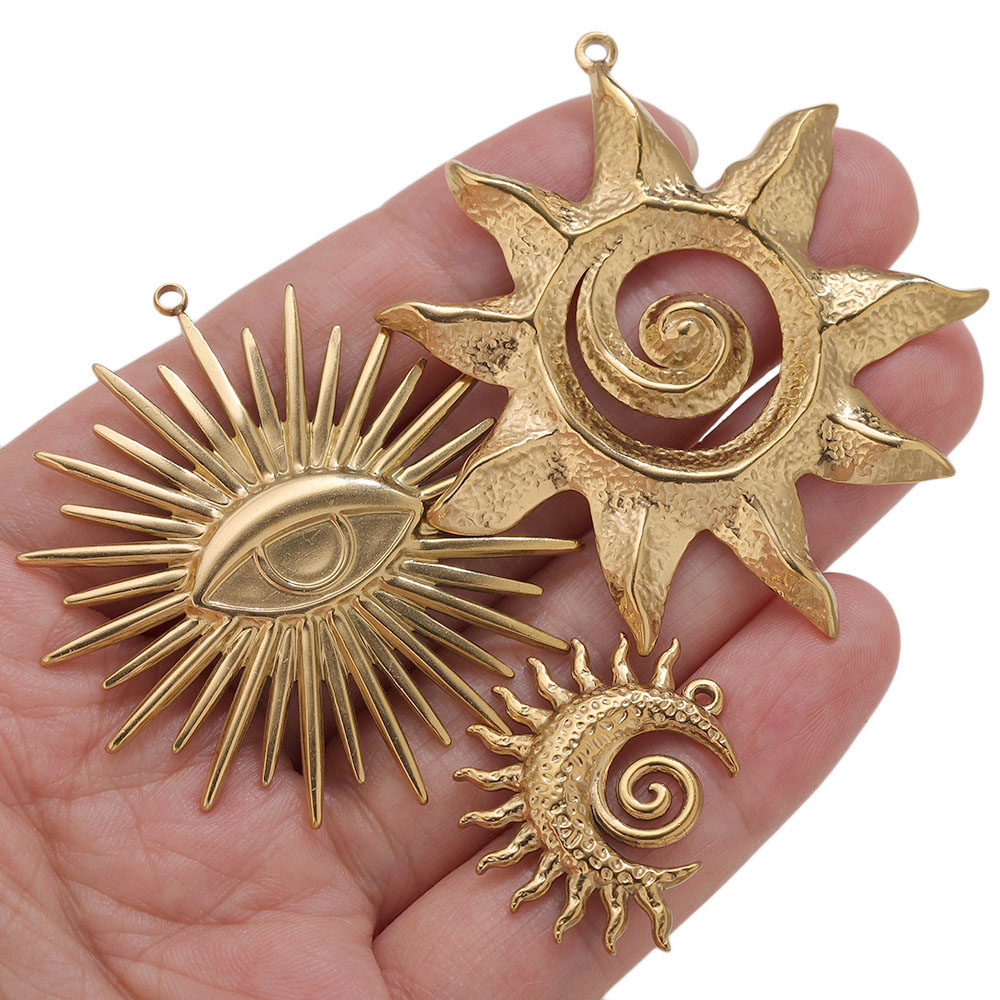 5 Stück PVD-Gold-Anhänger aus  – Vintage Fashion Jewelry Necklaces Bewertung und Preis
