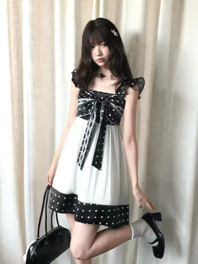 Japanisches Vintage-Kleid mit  – Vintage Fashion Retro Outfit Bewertung und Preis