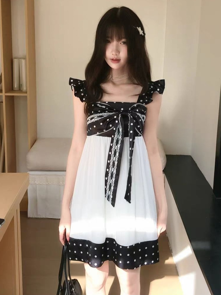 Japanisches Vintage-Kleid mit  – Vintage Fashion Retro Outfit Bewertung und Preis