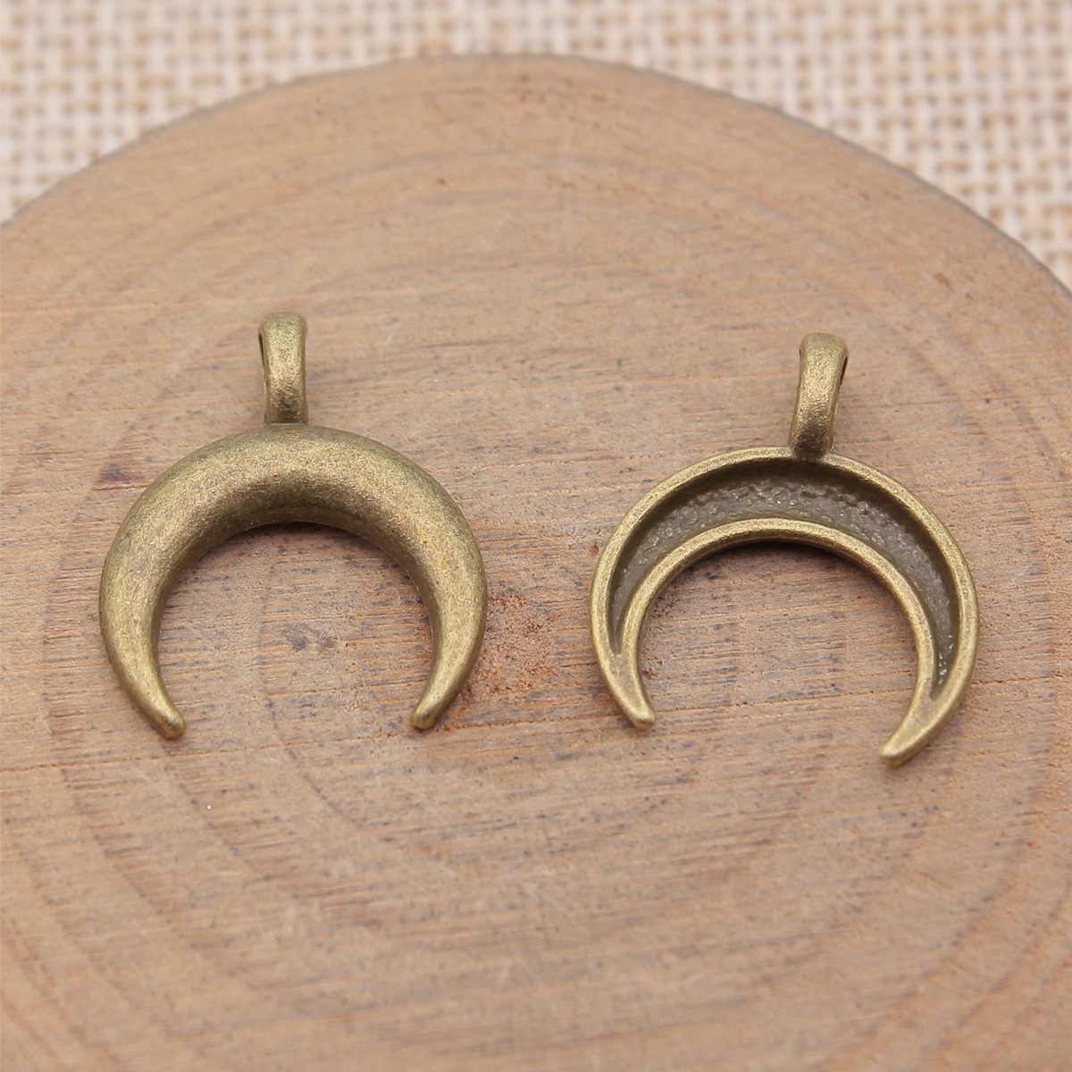Mondgesicht-Anhänger mit Stern – Vintage Fashion Jewelry Necklaces Bewertung und Preis
